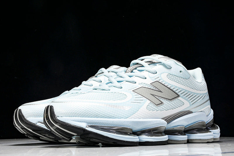 Tênis New Balance 2000