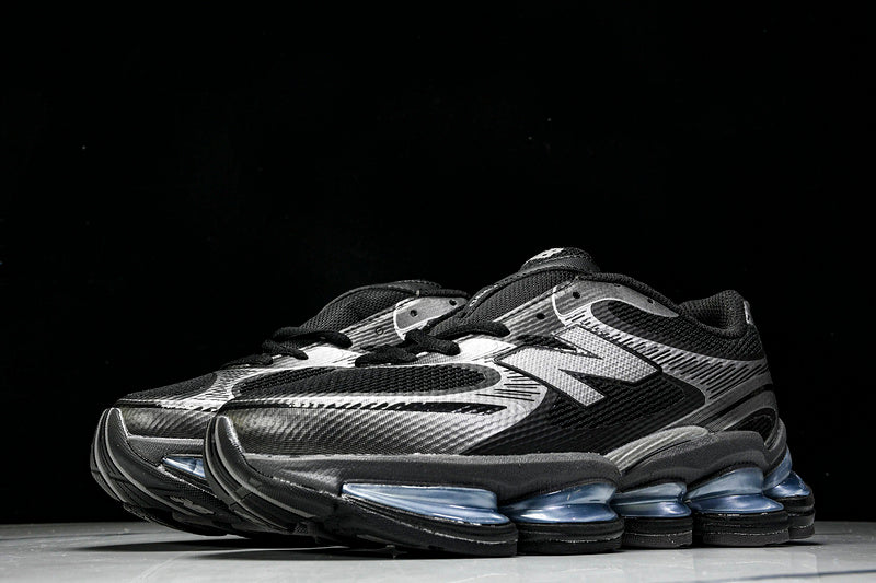 Tênis New Balance 2000