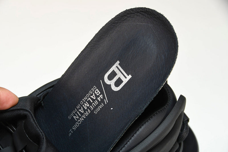 Balenciaga Unicorn