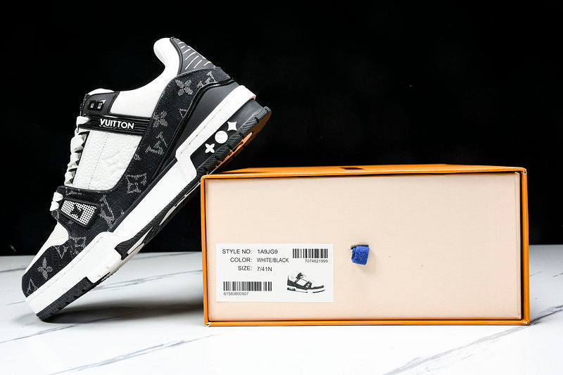 Louis Vuitton Sneaker