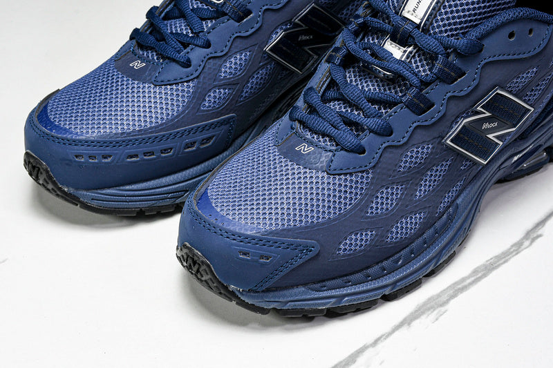 New Balance 1906