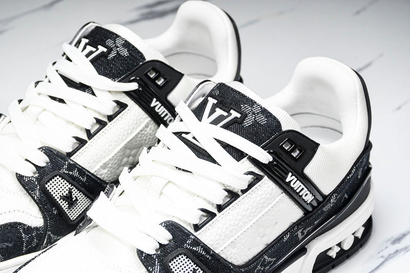 Louis Vuitton Sneaker