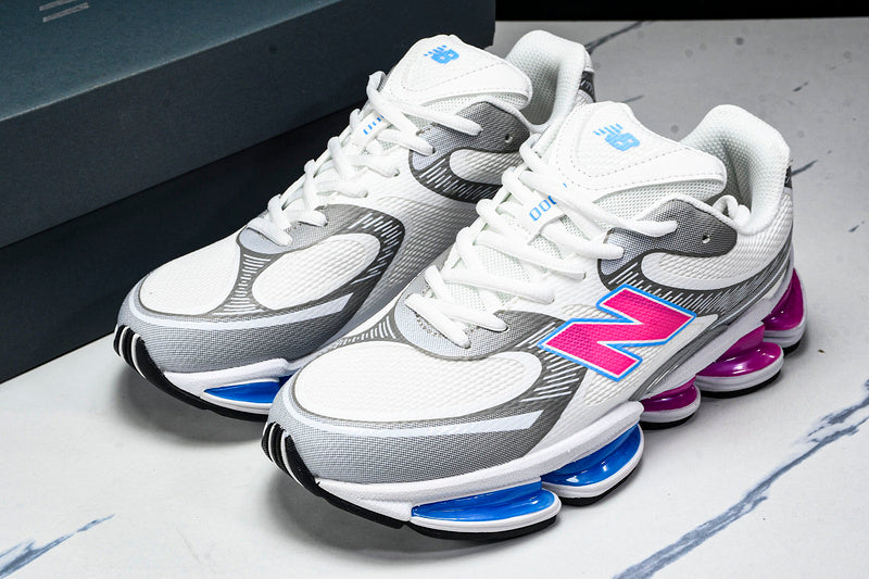 Tênis New Balance 2000