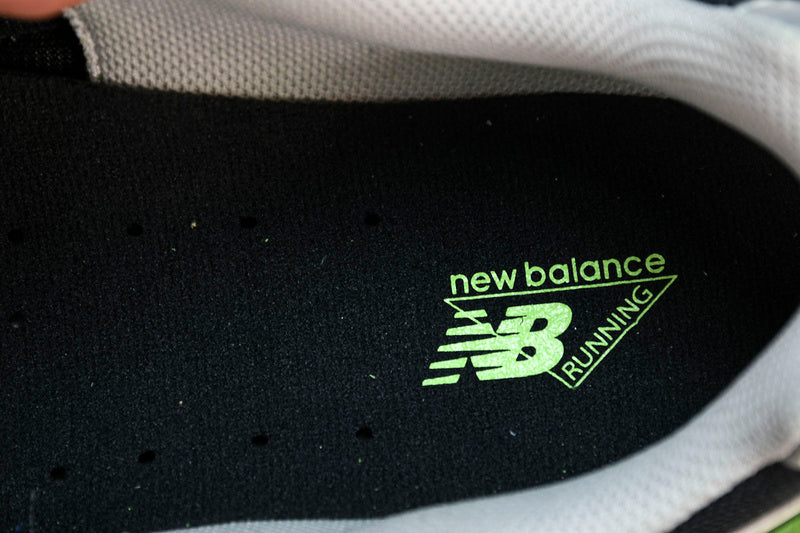 New Balance 2002