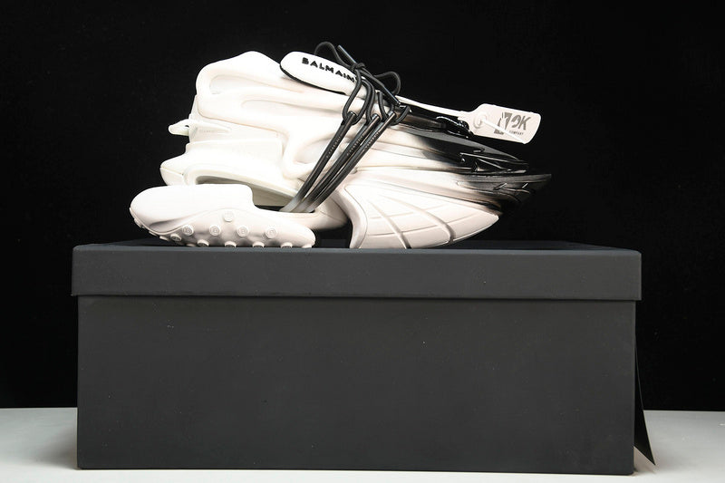 Balenciaga Unicórnio