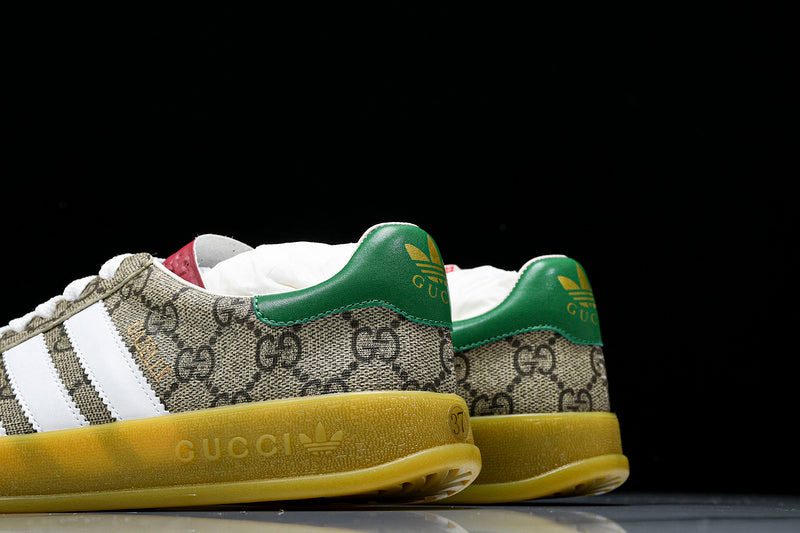Tênis Adidas Gazelle Gucci