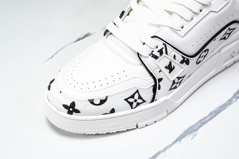 Louis Vuitton Sneaker