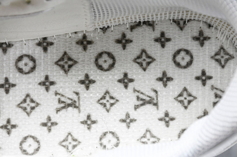 Louis Vuitton Sneaker