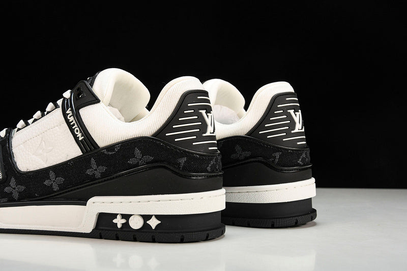 Louis Vuitton Sneaker