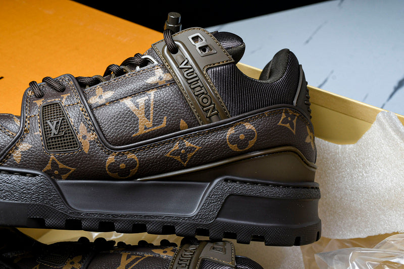 Tênis Louis Vuitton
