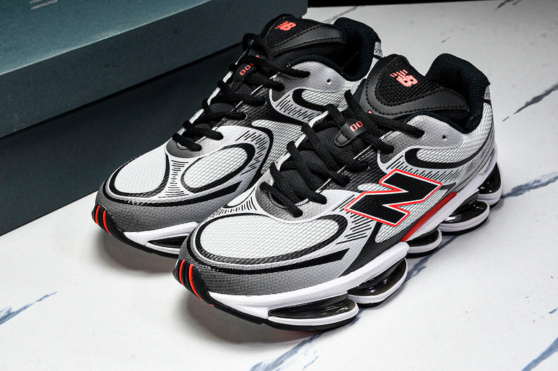 Tênis New Balance 2000