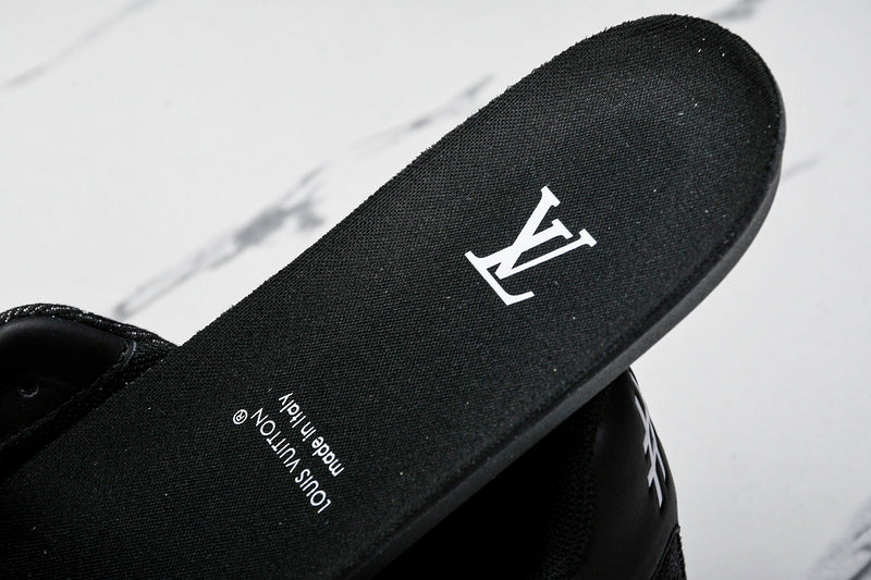 Louis Vuitton Sneaker