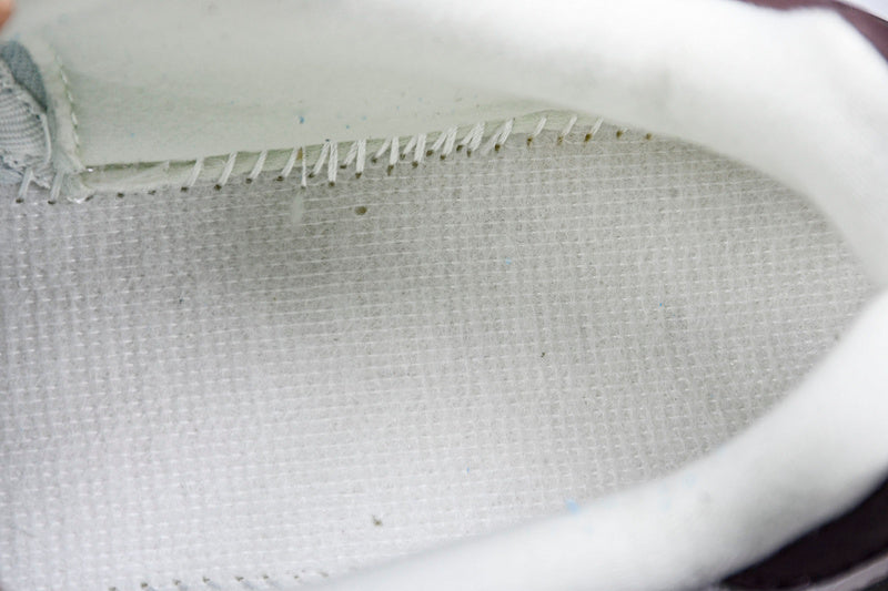 New Balance 9060 OLIVINA