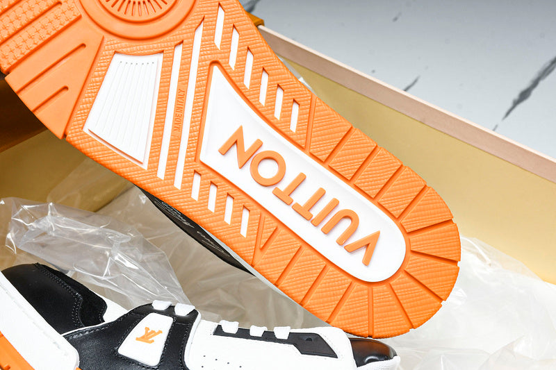 Louis Vuitton Sneaker