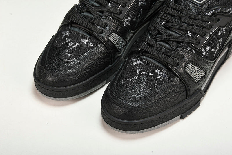 Tênis Louis Vuitton