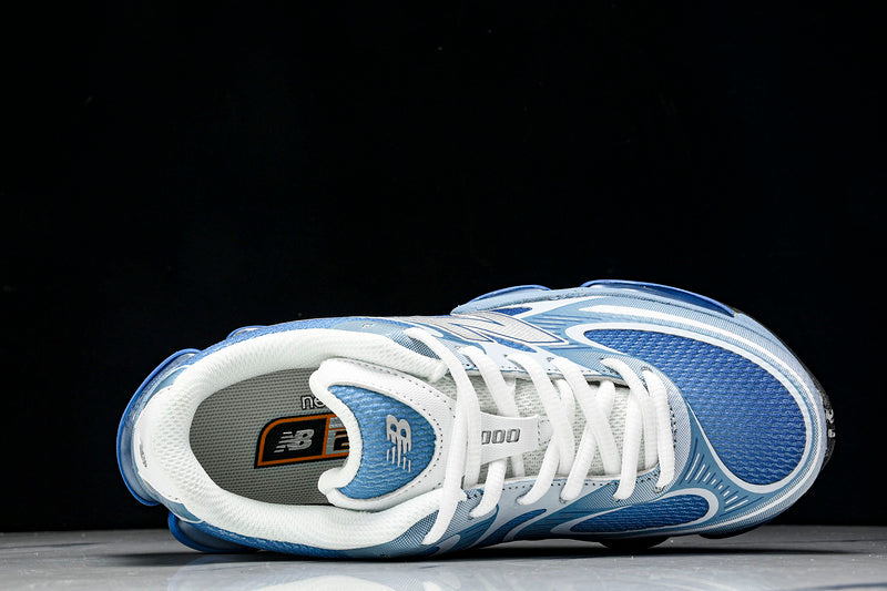 Tênis New Balance 2000