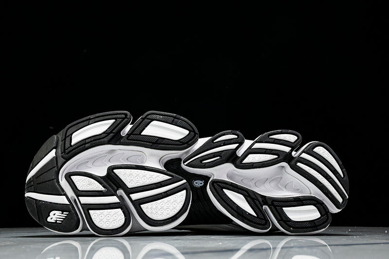 Tênis New Balance 2000
