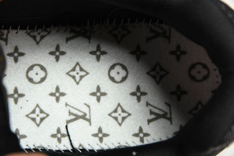 Tênis Louis Vuitton