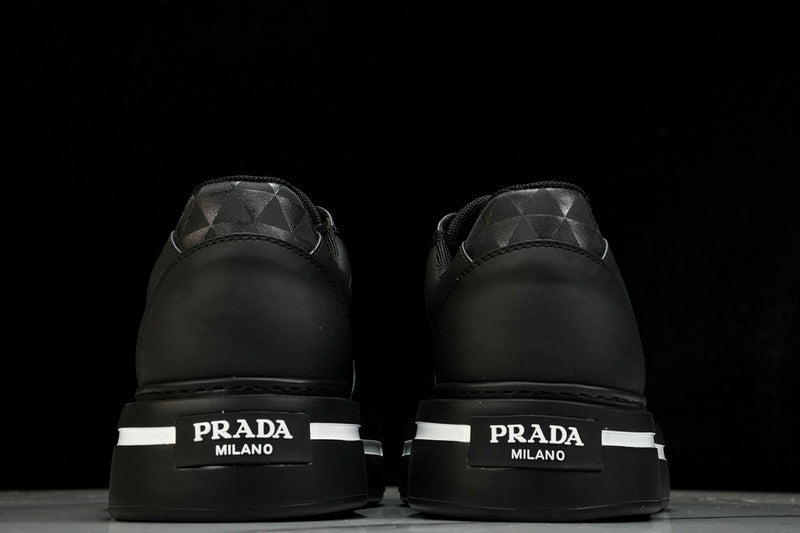 Tênis Prada
