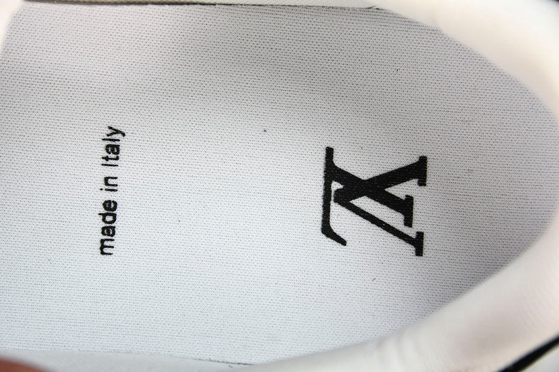 Louis Vuitton Sneaker