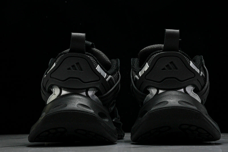 Tênis Adidas XLG