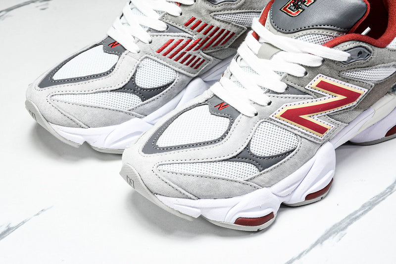 New Balance 9060 OLIVINA