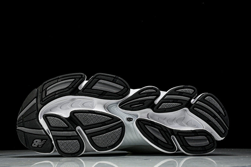 Tênis New Balance 2000
