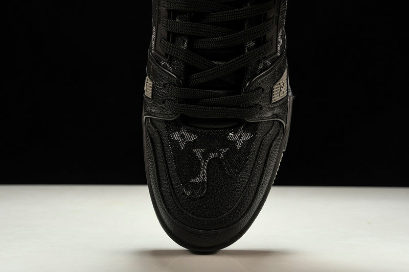 Tênis Louis Vuitton