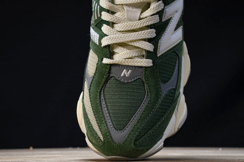 New Balance 9060 OLIVINE