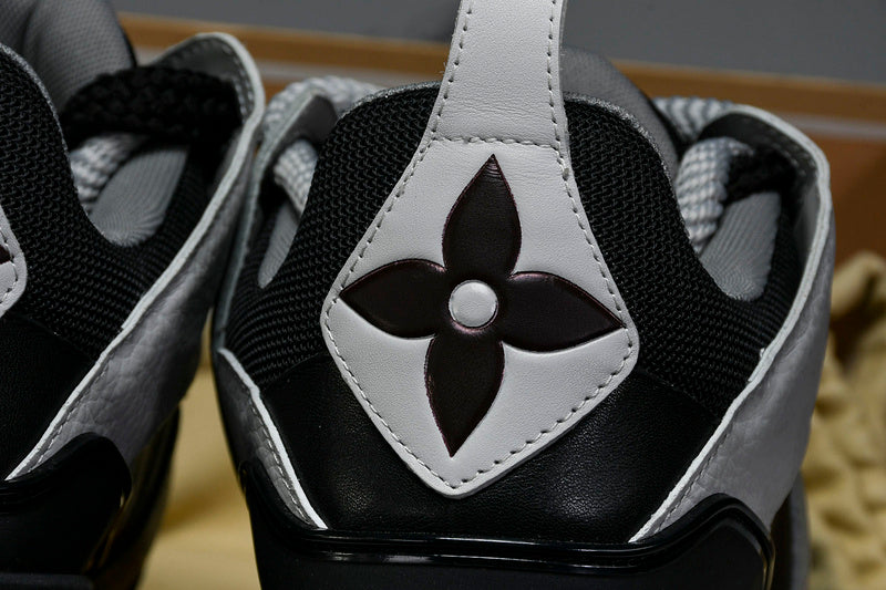 Louis Vuitton Sneaker