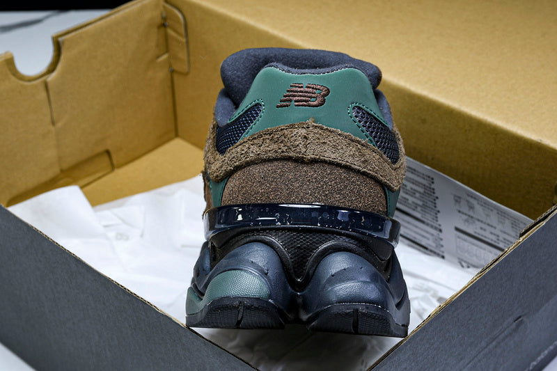 New Balance 9060 OLIVINE
