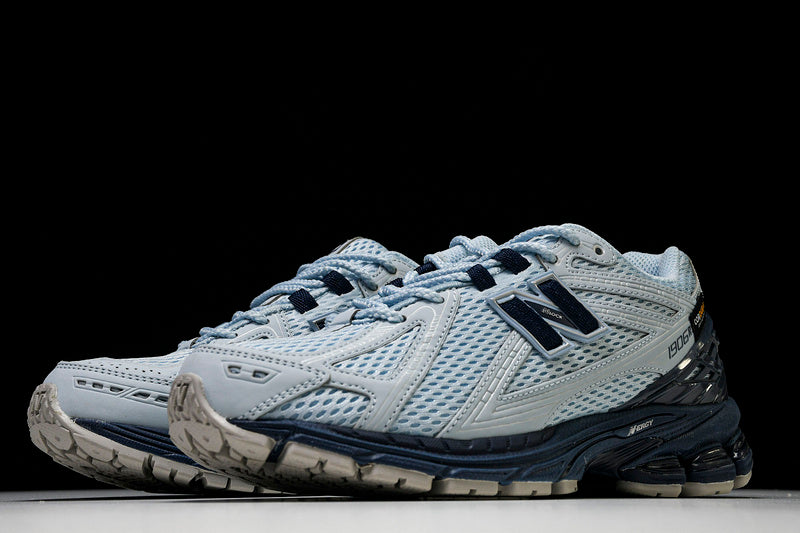 New Balance 1906