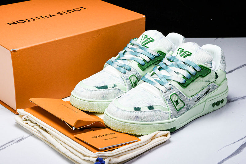 Louis Vuitton Sneaker