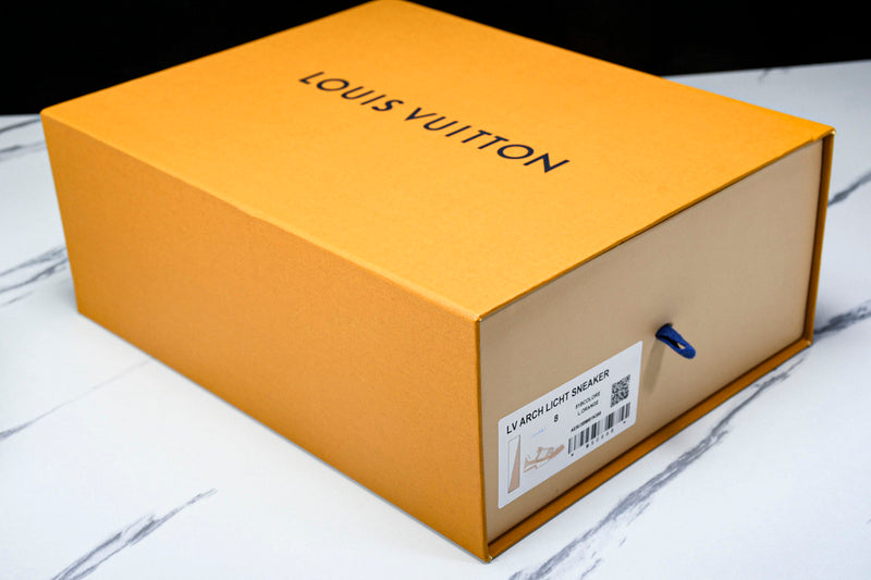Tênis Louis Vuitton