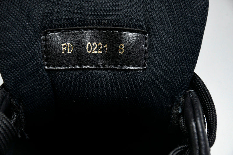 Tênis Louis Vuitton