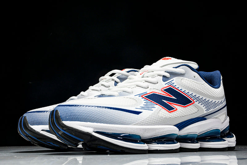 Tênis New Balance 2000