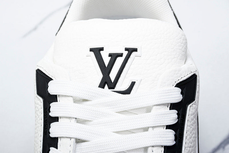 Louis Vuitton Sneaker