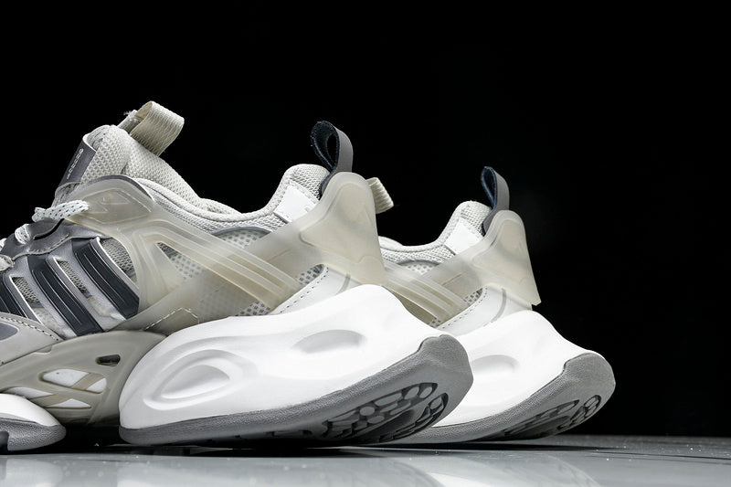Adidas XLG Sneakers