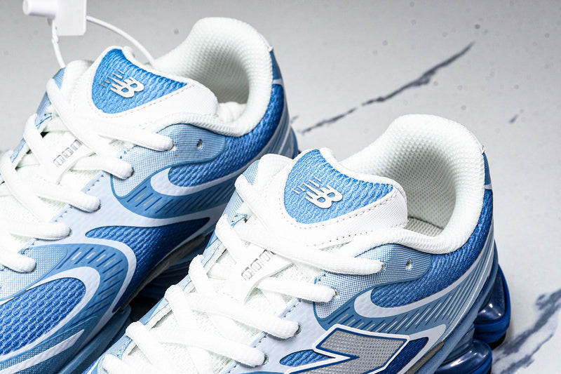 Tênis New Balance 2000