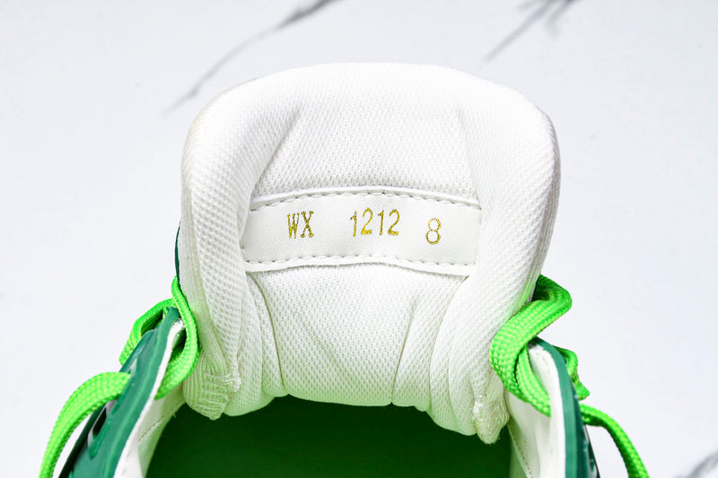 Louis Vuitton Sneaker