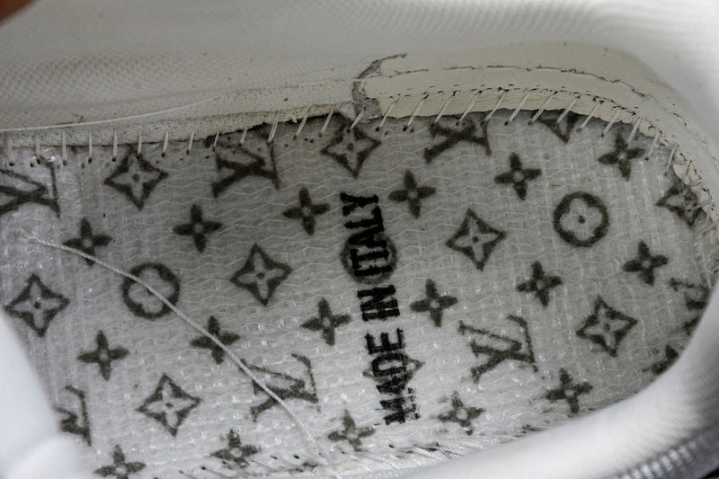 Louis Vuitton Sneaker