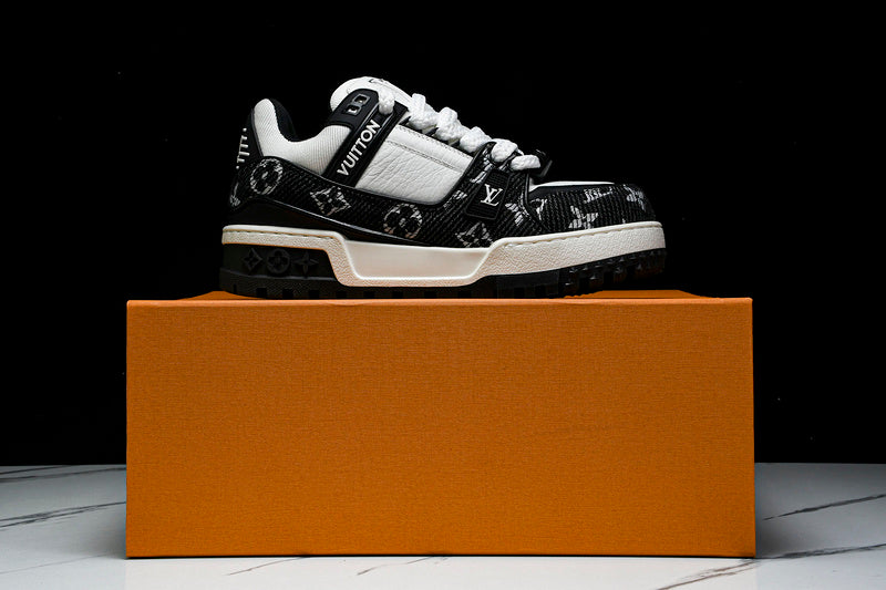 Louis Vuitton Sneaker