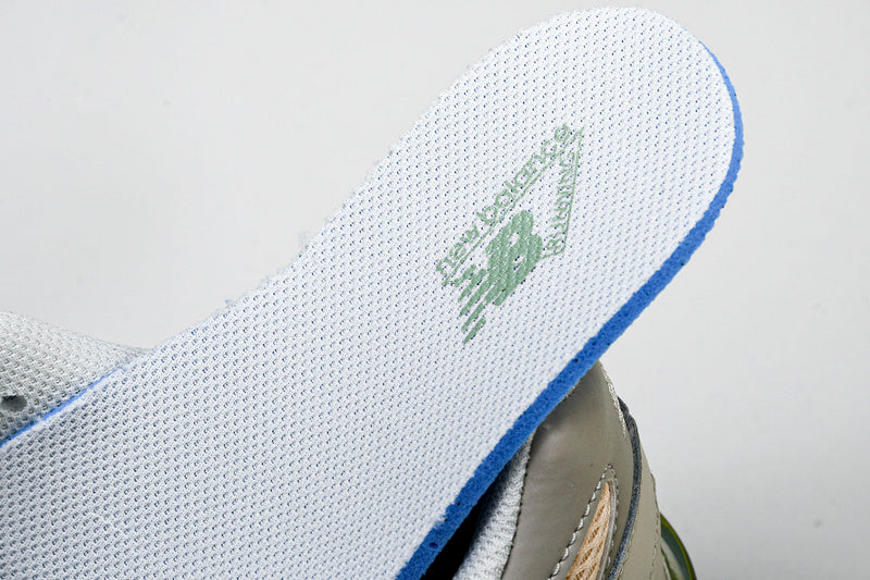 New Balance 9060 OLIVINE
