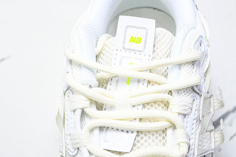 New Balance 1906