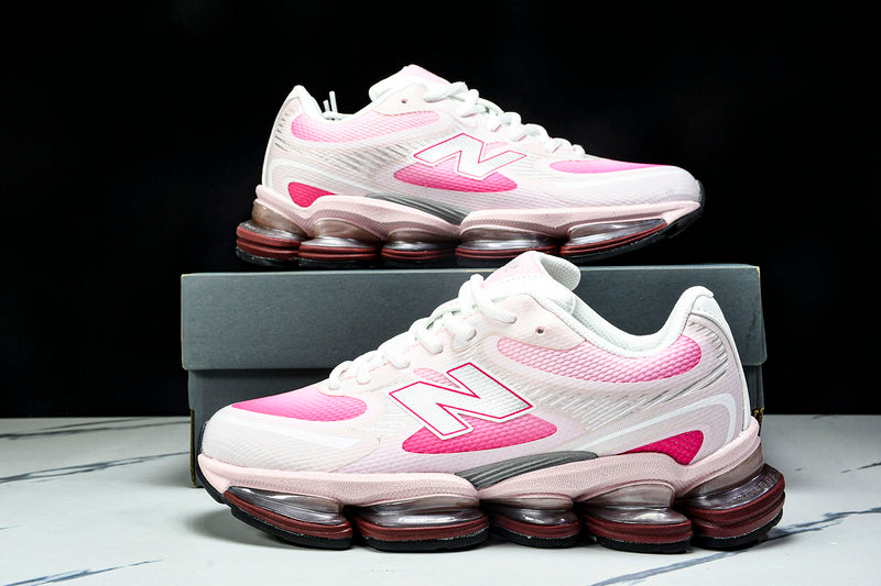New Balance 2000 Sneakers