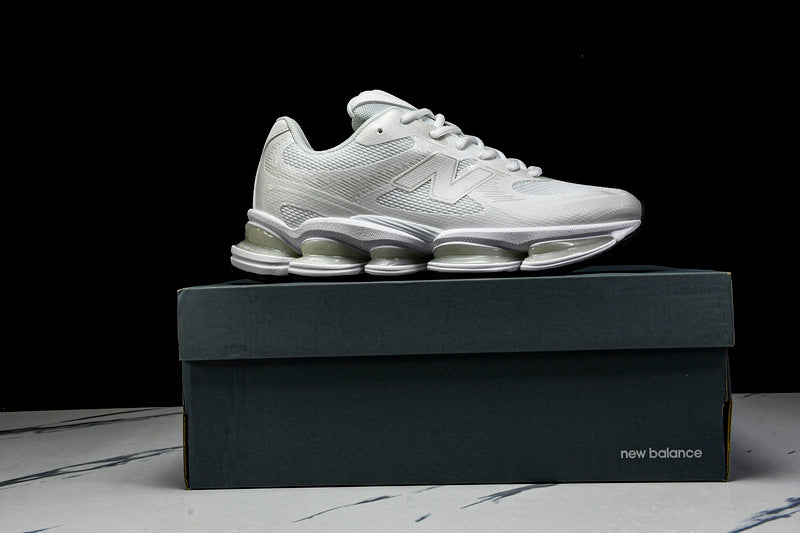 Tênis New Balance 2000