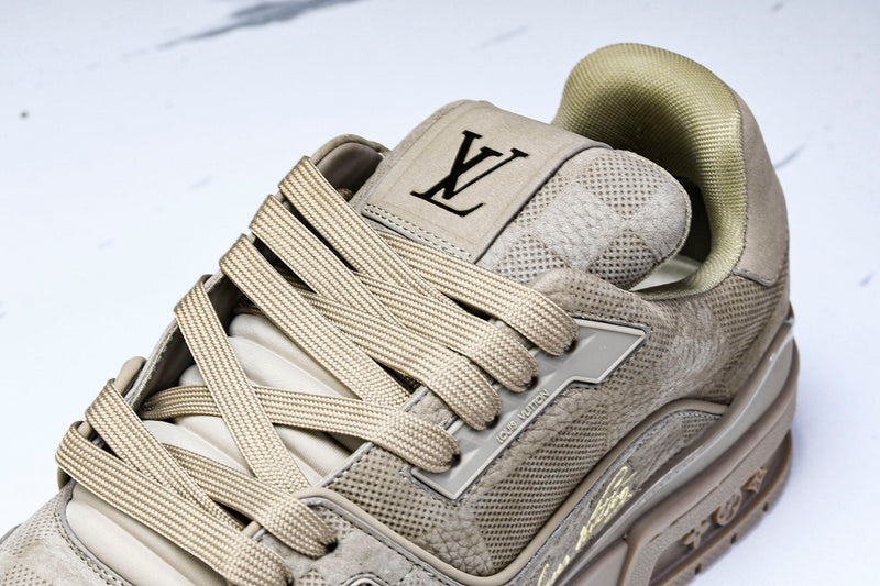 Tênis Louis Vuitton