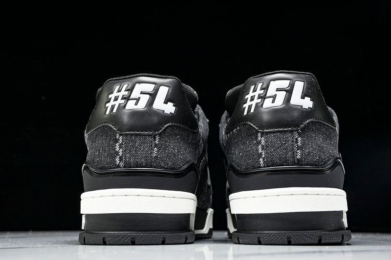 Louis Vuitton Sneaker