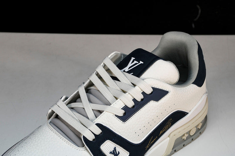 Louis Vuitton Sneaker