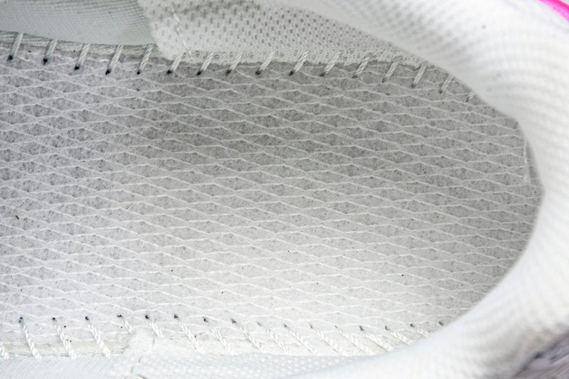 Tênis New Balance 2000